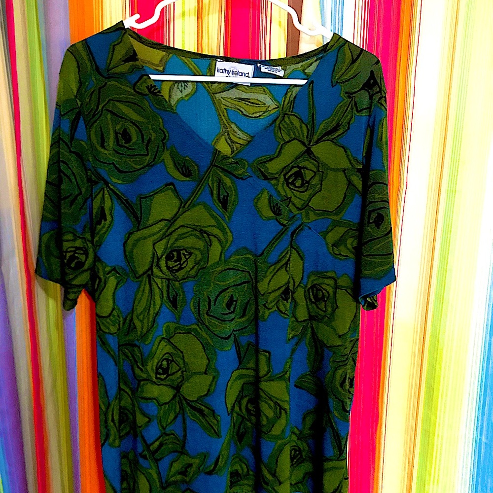 Kathy Ireland Plus Top